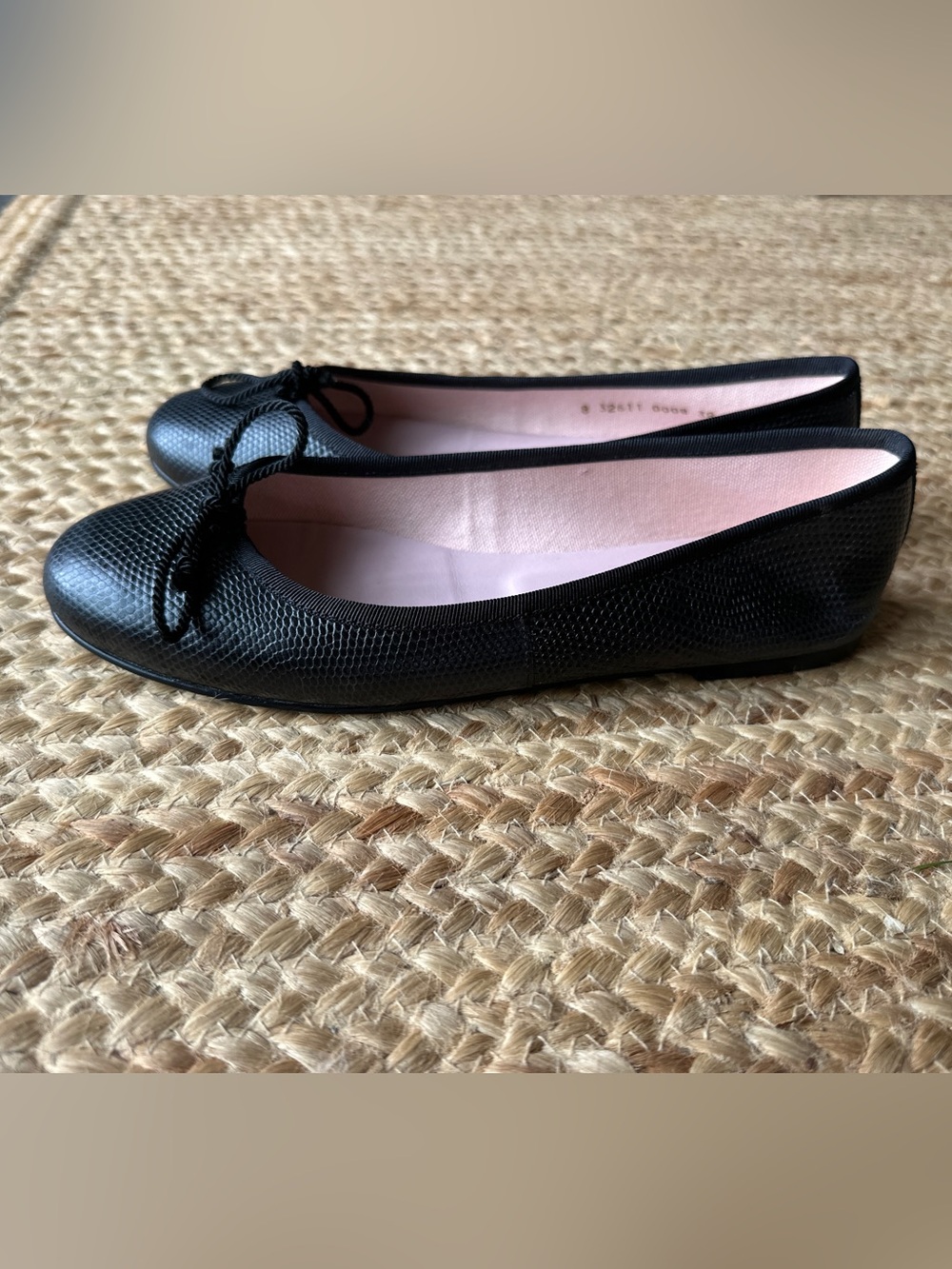 Pretty Ballerinas Rosario Embossed Black Leather Flats Worn Once - Picture 3 of 8